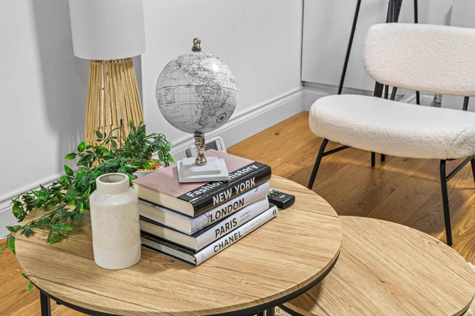 Londwell Modern Hyde Park Mews House Apartment London